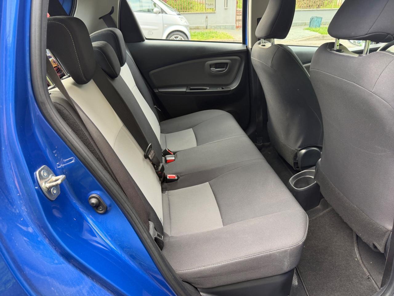 TOYOTA YARIS 1.5 BENZINA-IBRIDA AUTOMATIC EURO6B NEOPATENTATI