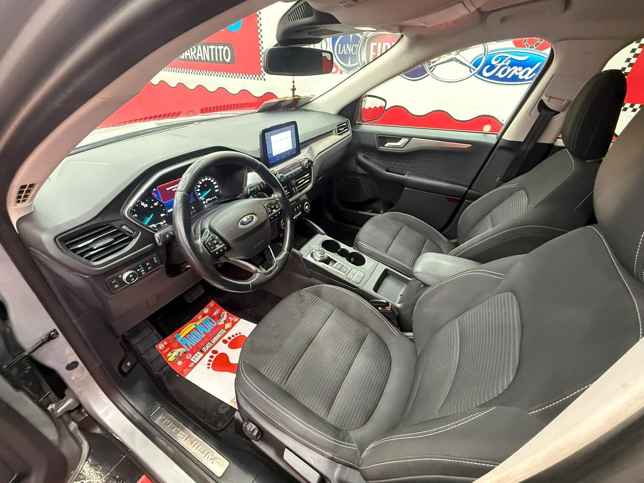 Ford Kuga 2.5 Plug In Hybrid 225cv - 2021
