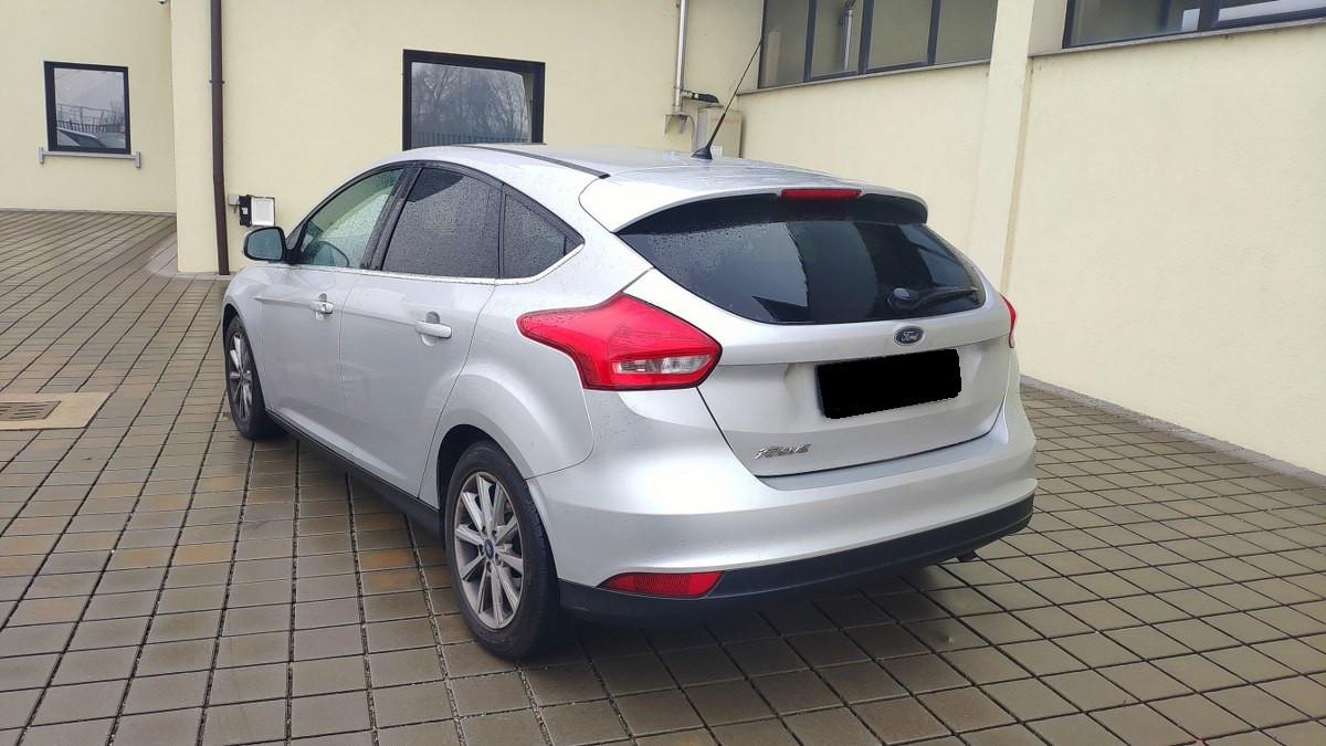 FORD Focus SOLO PER COMMERCIANTI AUTO SENZA GARANZIA