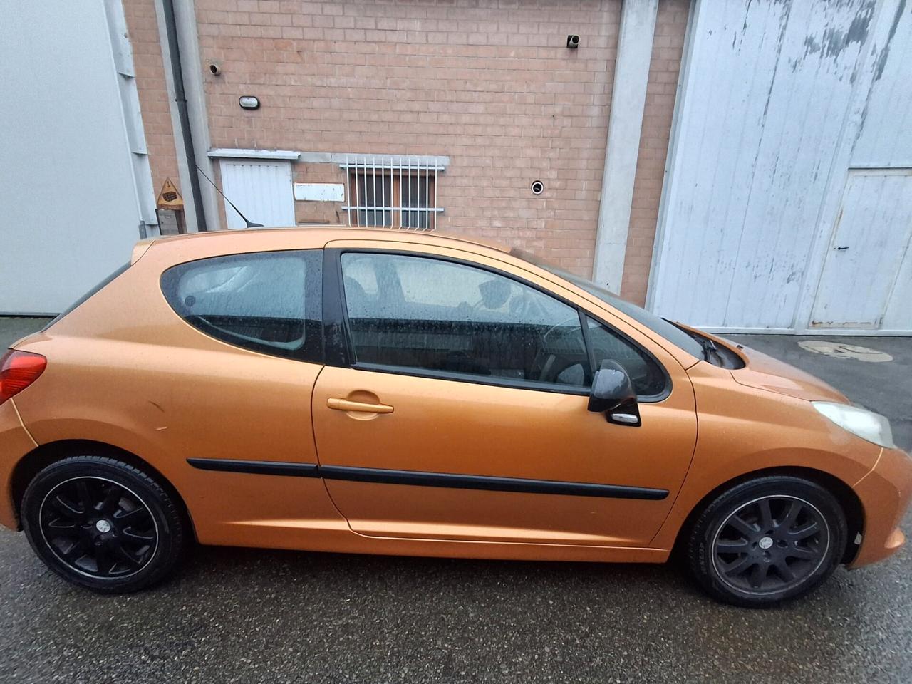 Peugeot 207 1.6 109CV 3p. XSI