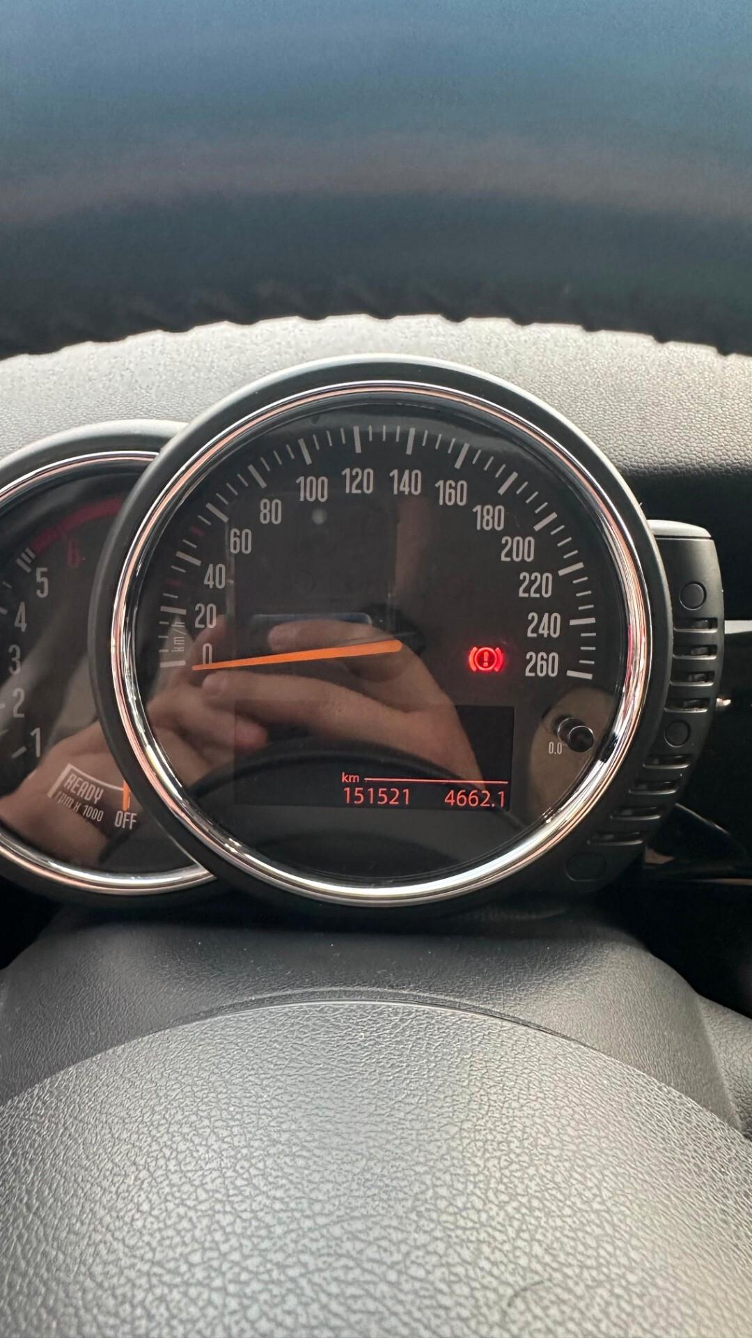 Mini 1.5 Cooper D 5 porte