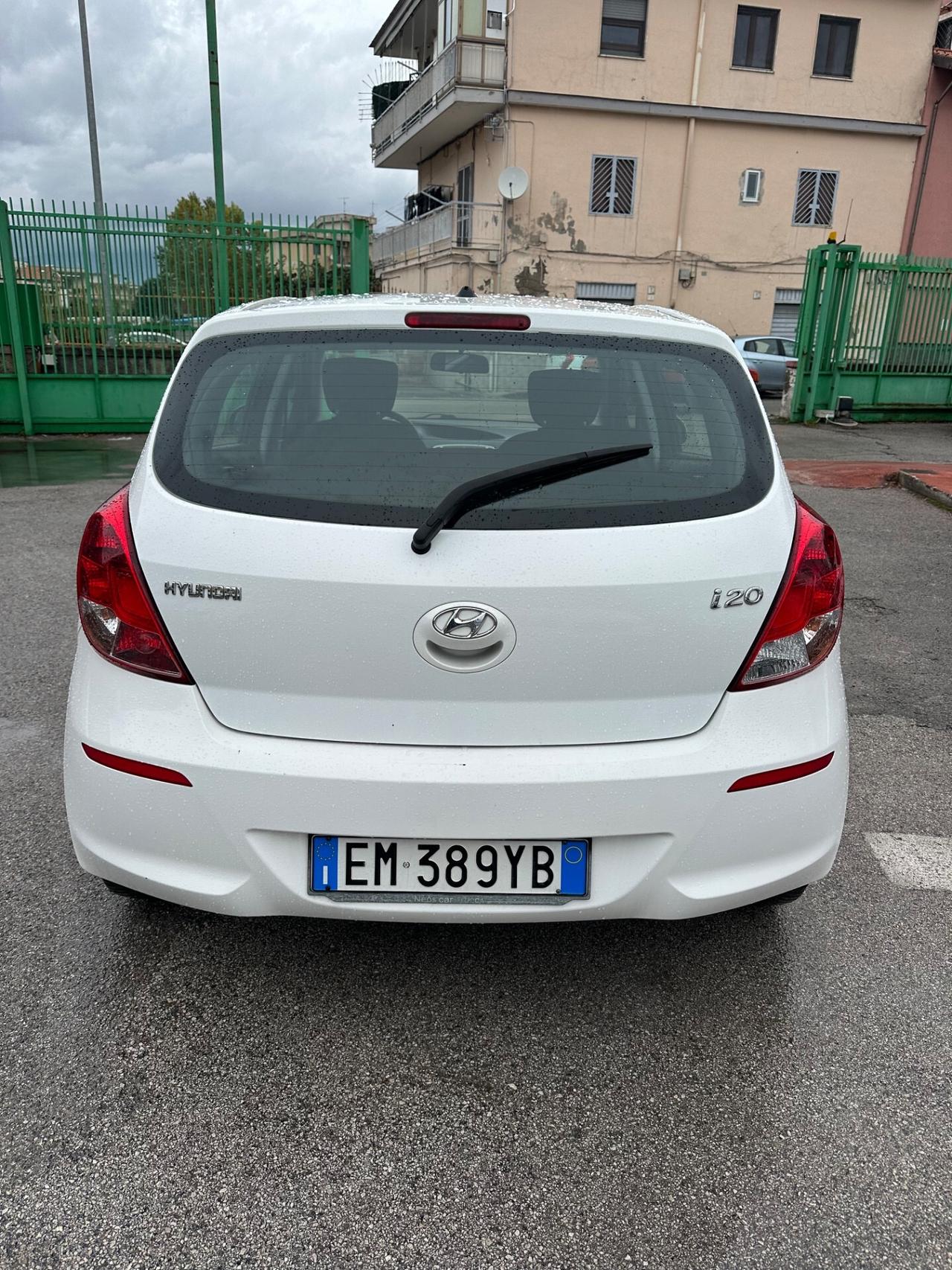 Hyundai i20 1.2 5p. BlueDrive GPL Sound Edition