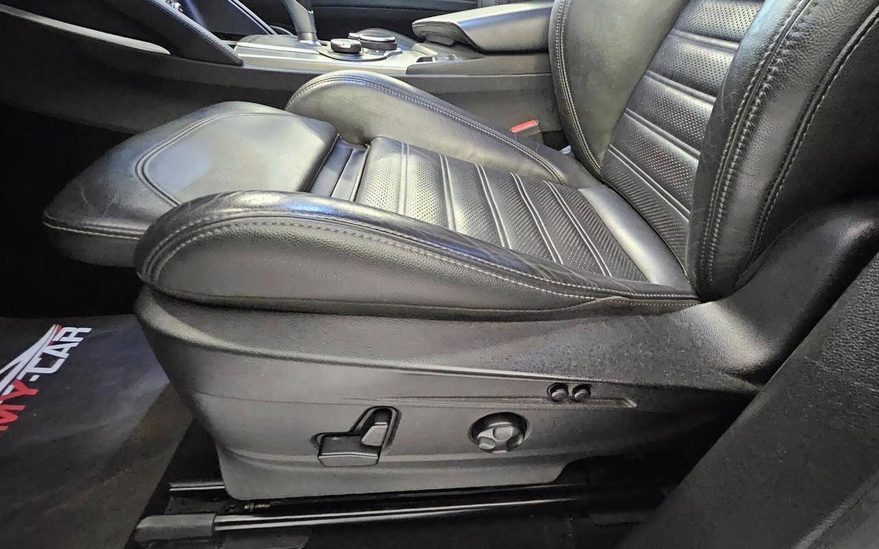 Alfa Romeo Stelvio 2.2 Turbodiesel 210 CV AT8 Q4 Super