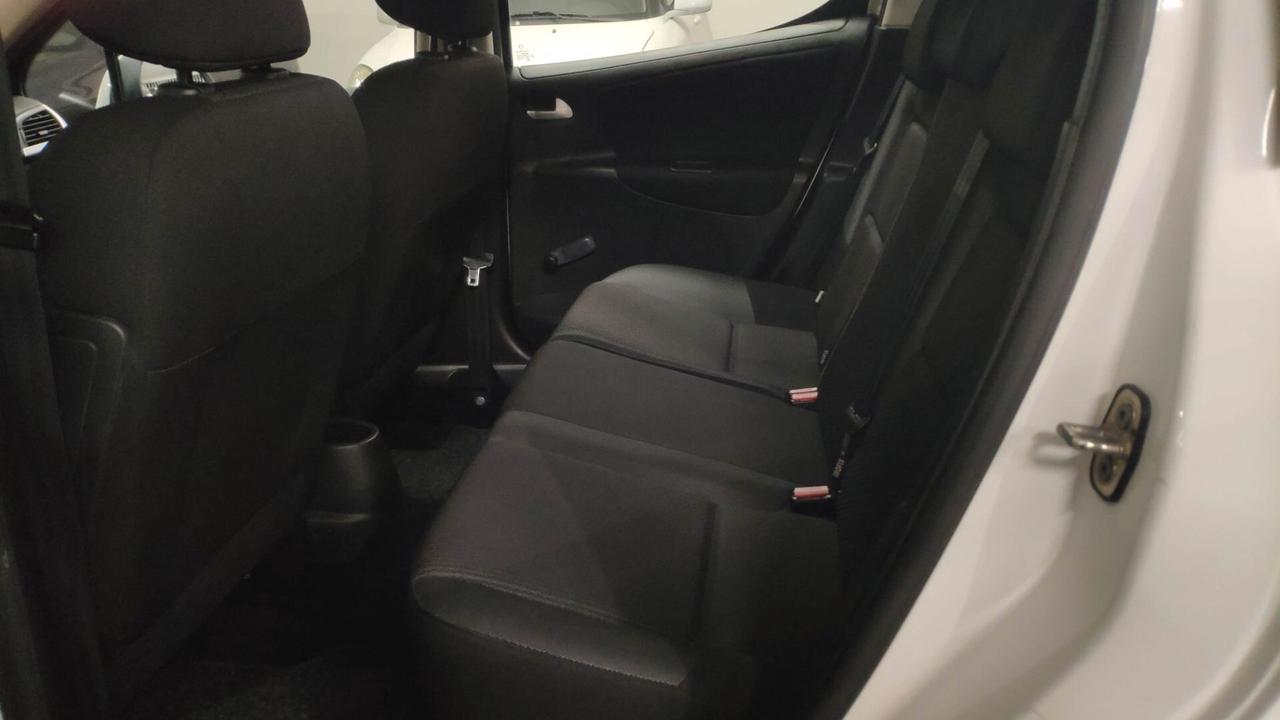 Peugeot 207 1.4 HDi 68CV 5p. Sweet Years