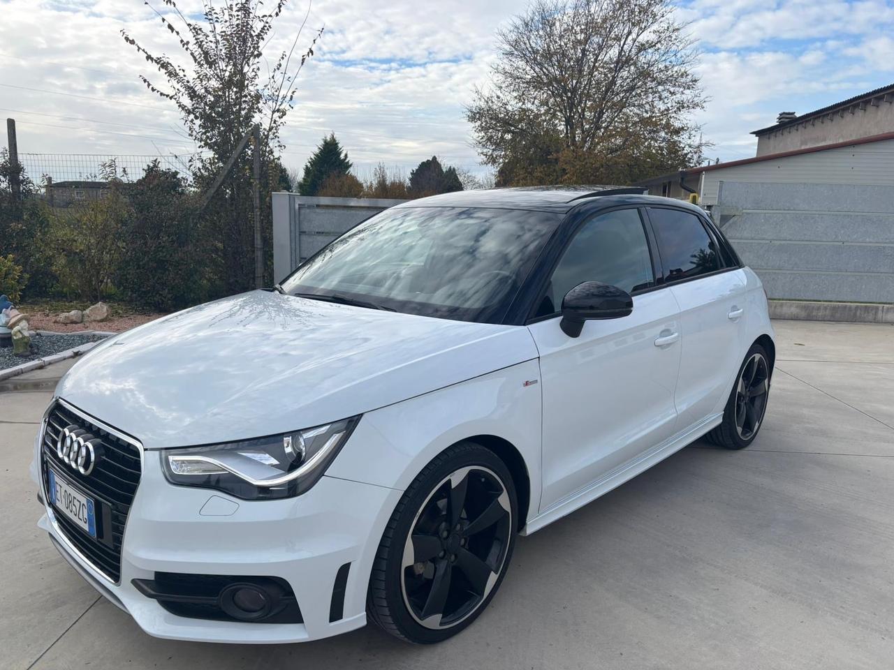 Audi A1 SPB 1.6 TDI S tronic S line edition