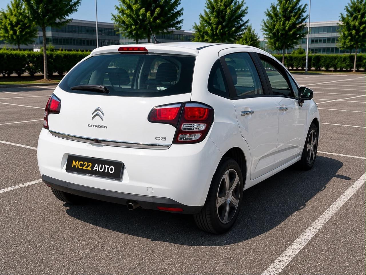 Citroen C3 12 mesi di garanzia Ok neopatentati 5 porte