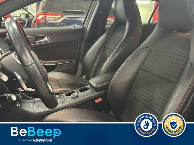 Mercedes-Benz GLA 200 PREMIUM AUTO