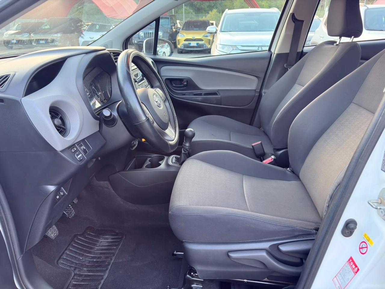 Toyota Yaris 1.0 72 CV 5 porte Active