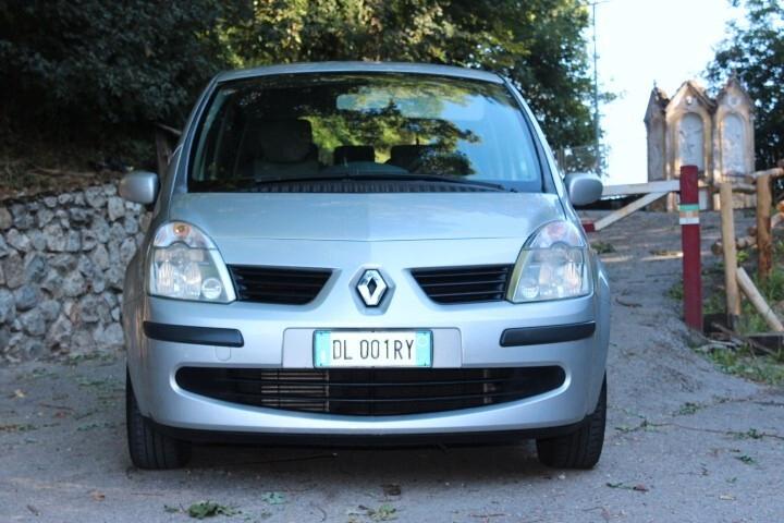 Renault Modus 1.2 16V TCE Dynamique MULTISPAZIO OTTIME CONDIZIONI CLIMATIZZATO UNICA UTILIZZATRICE CLIMA