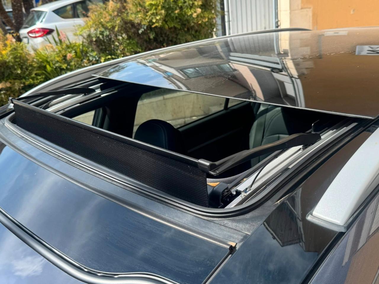 KIA SPORTAGE 1.7 CRDI 115 CV. TETTO APRIB.+NAVI+RETROCAMERA