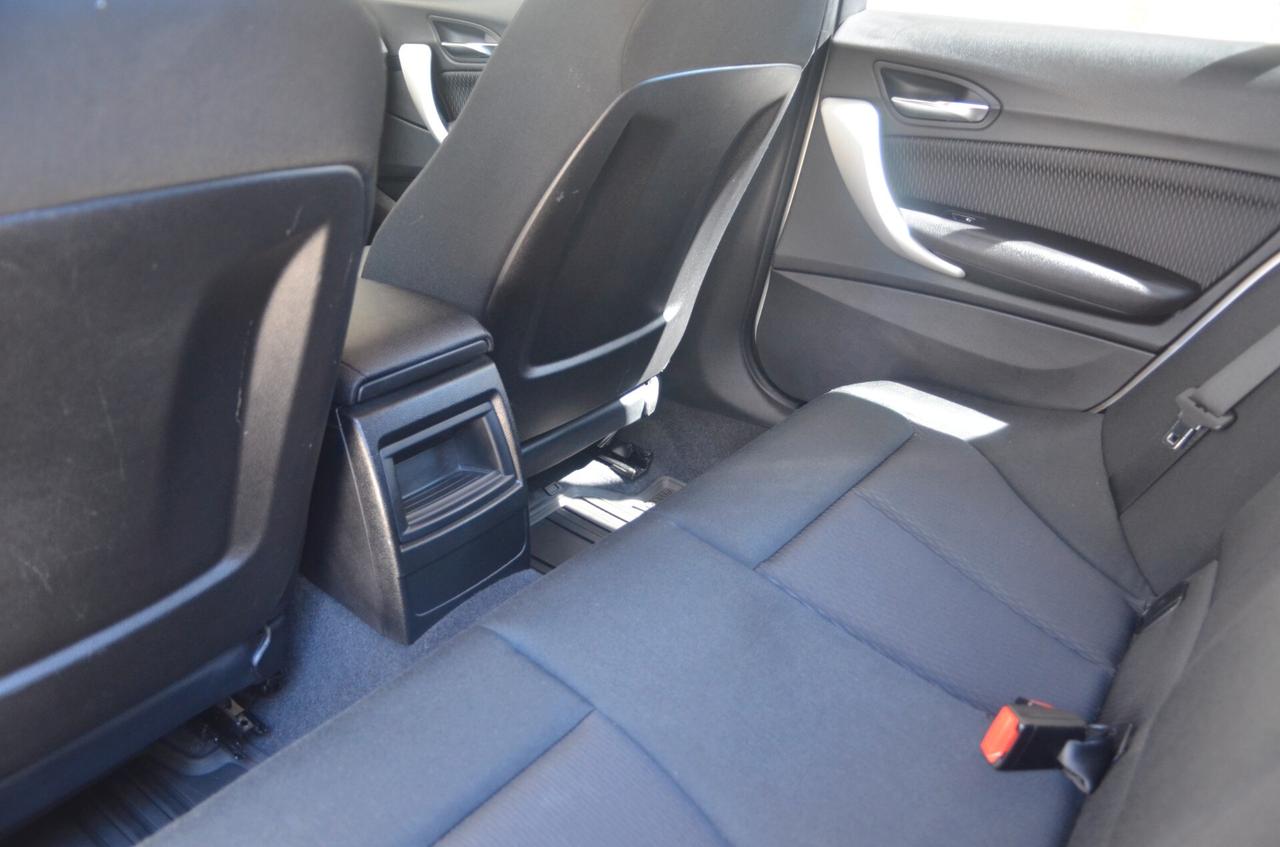 Bmw 118 118i 5p.