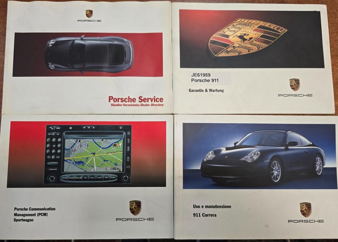 Porsche 911 996 Carrera cat Coupé BOOK/CRS A LIBRETTO