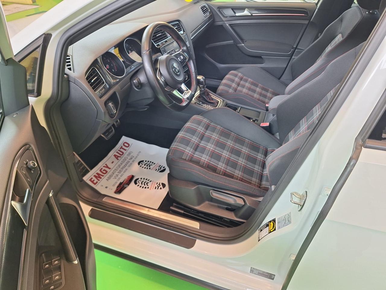 Volkswagen Golf GTI 2.0 TSI 5p. Automatico