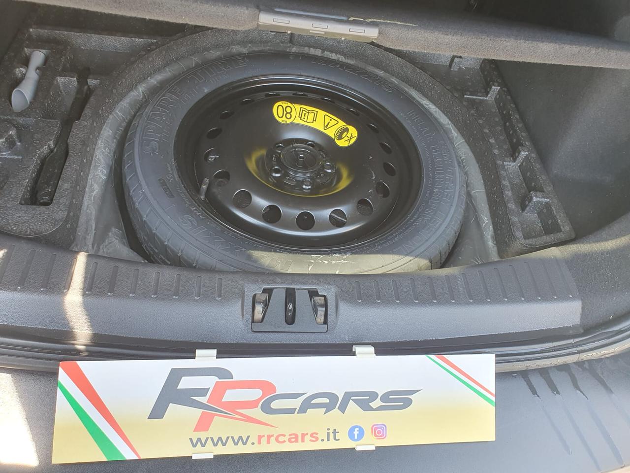 Ford Kuga 1.5 TDCI 120CV S&S 2WD Powershift ST-Line Business