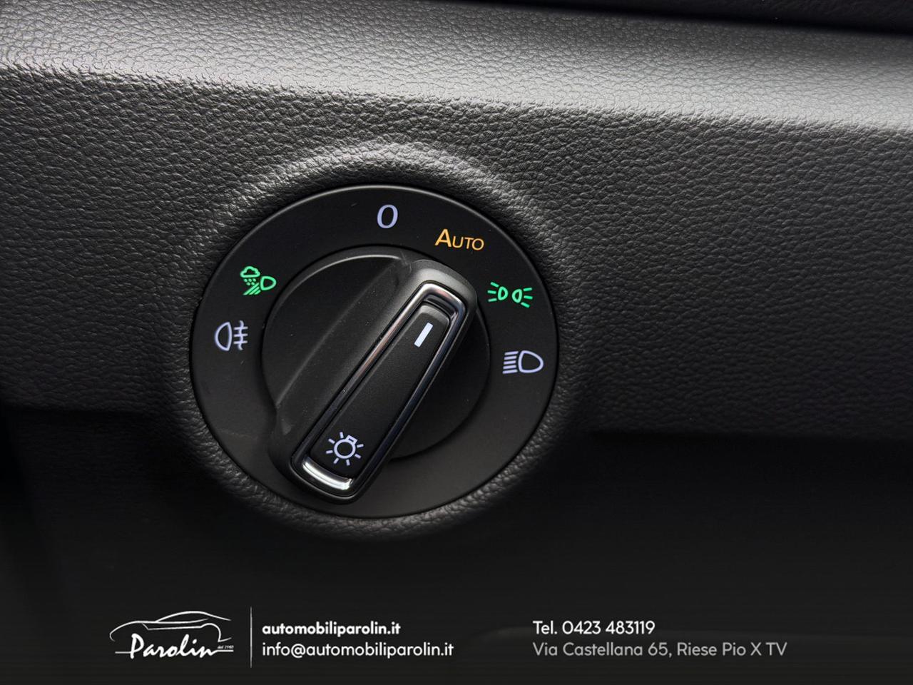 Volkswagen T-Roc Cabriolet 1.5 tsi Style dsg LED-Telecamera-CarPlay-19''