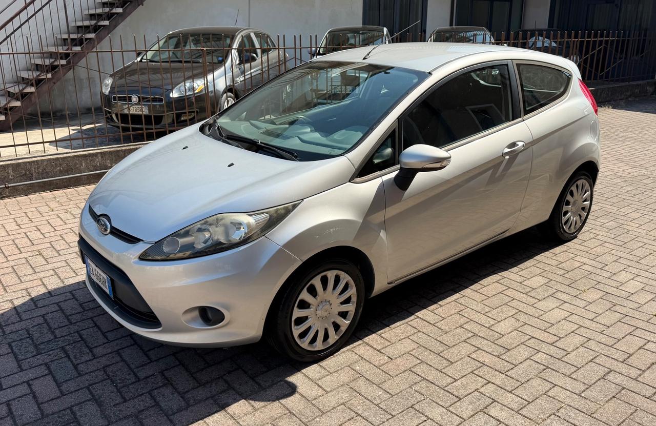 Ford Fiesta 1.4 Benzina GPL Ok Neopatentati