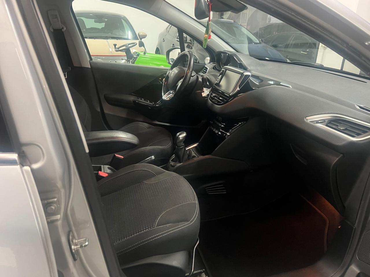 Peugeot 208 PureTech 82 5 porte Active