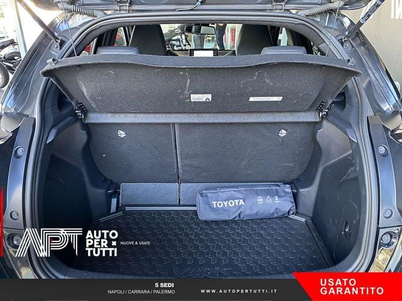 Toyota Yaris Yaris 1.5 hybrid Lounge