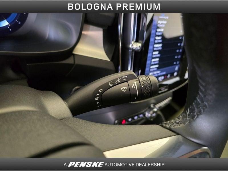 Volvo XC40 XC40 B3 automatico Core