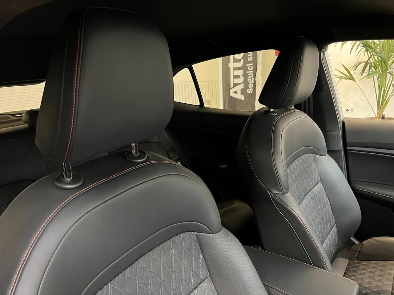 MG3 HYBRID PLUS LUXURY 195 CV AUTO KM0
