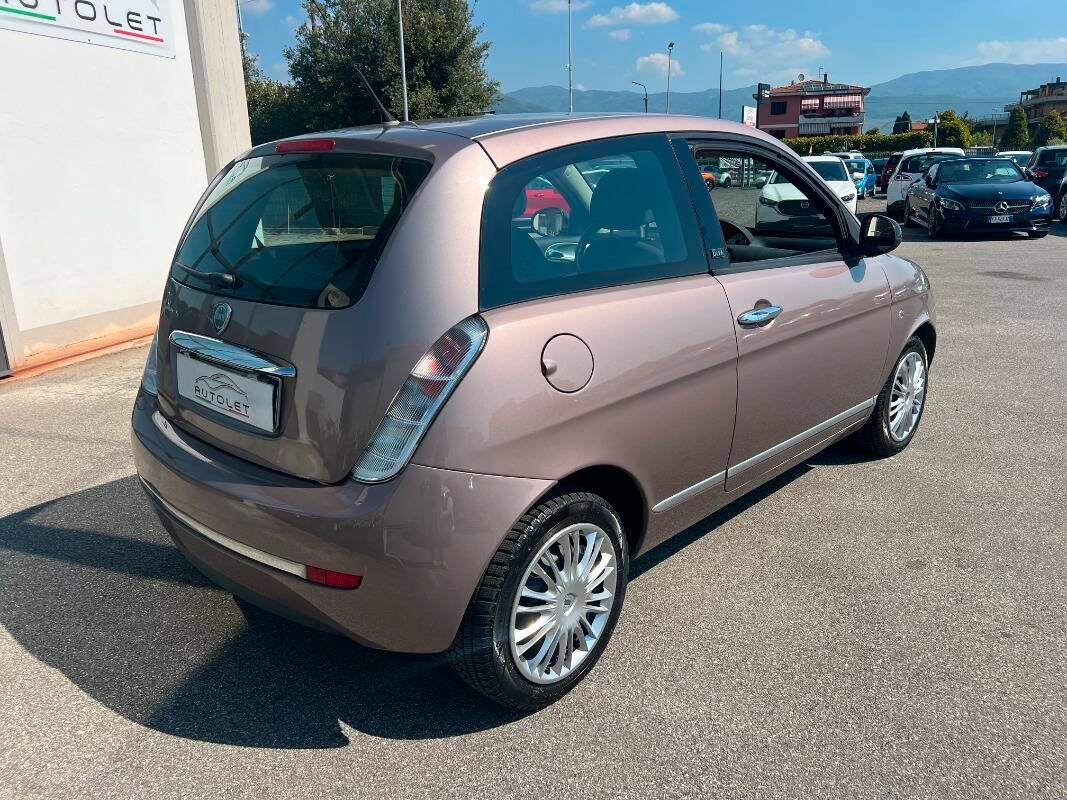 Lancia Ypsilon 1.2 8v Diva - Imp. GPL -