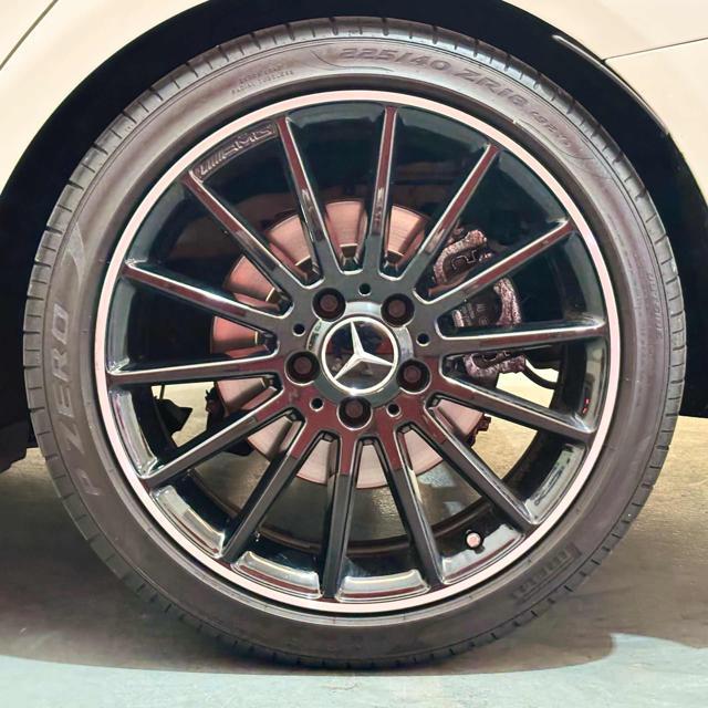 MERCEDES-BENZ CLA 200 d 4Matic Automatic Premium * TAGLIANDI MERCEDES *