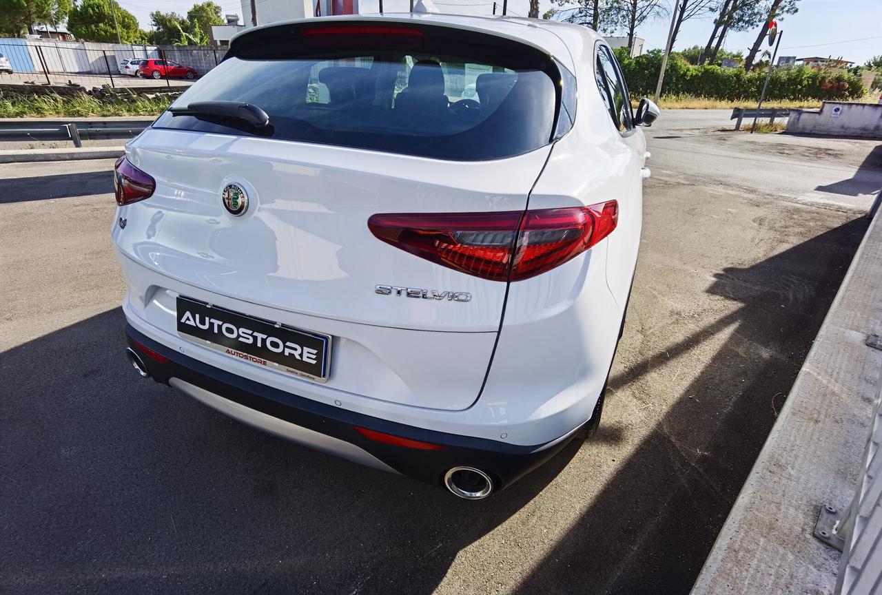 Alfa Romeo Stelvio 2.2 TD 190 CV AT8 Q4 Business