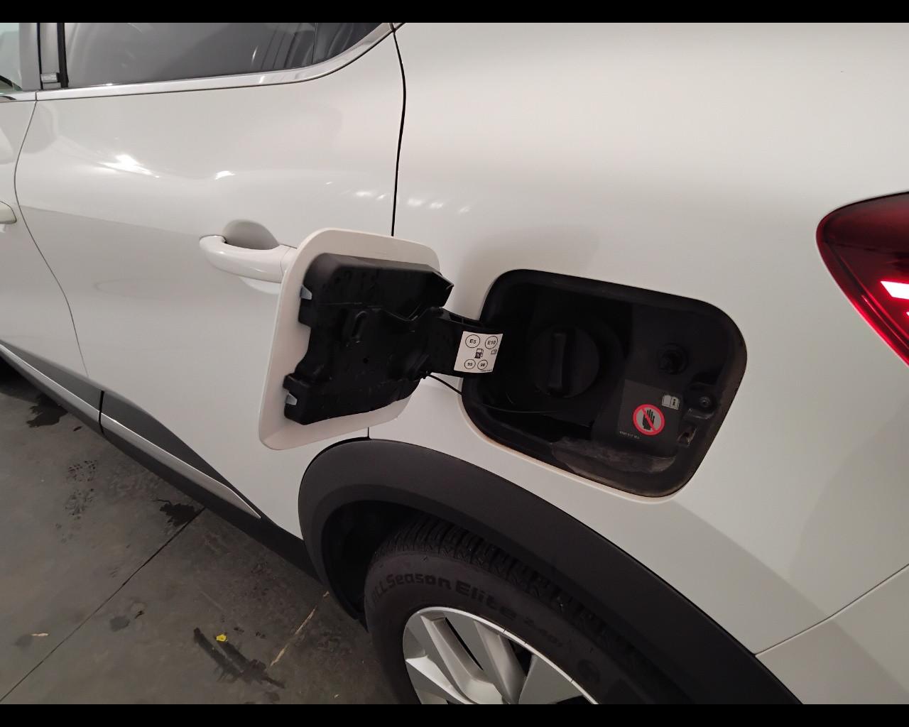 RENAULT Captur II 2019 - Captur 1.6 E-Tech phev Intens 160cv auto my