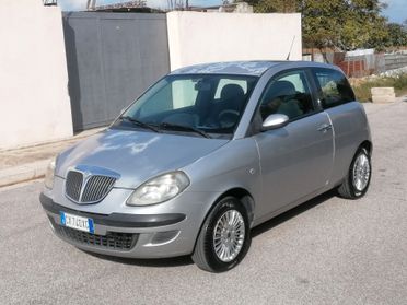 Lancia Ypsilon 1.3 Multijet 69CV Oro - 2006