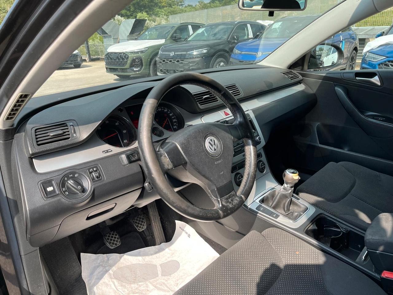 Volkswagen Passat 2.0 TDI DPF Var. Comfortline