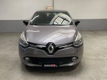 RENAULT Clio 1.2 75CV 5 porte Costume National