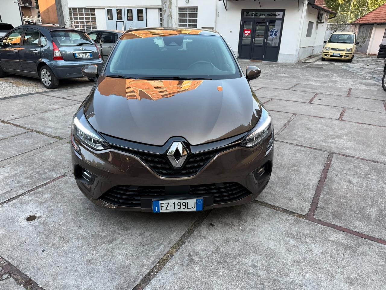 Renault Clio SCe 75 CV 5 porte Business OK NEOPATENTATI