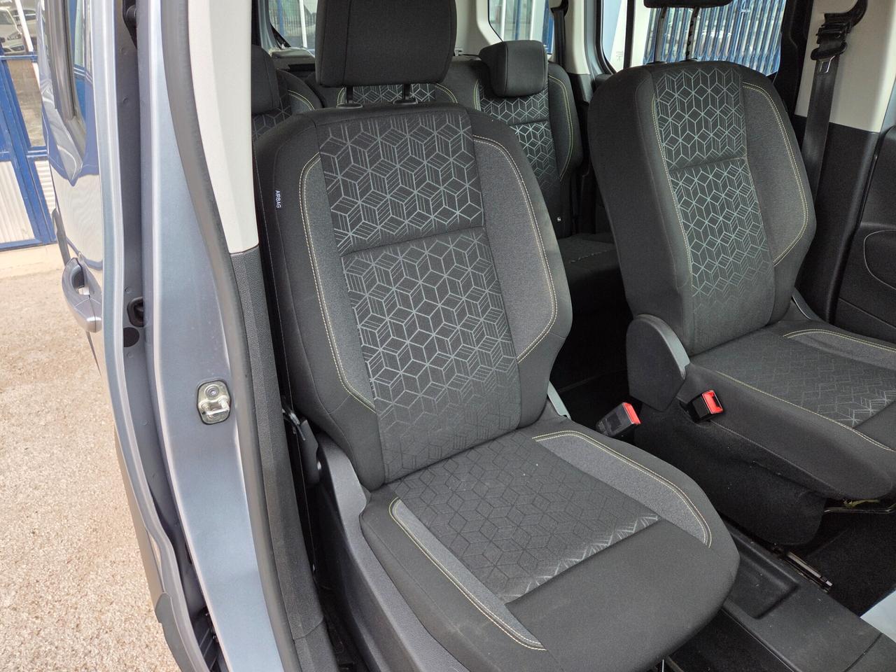 Peugeot Rifter Mix BlueHDi 130 S&S PC Allure Standard