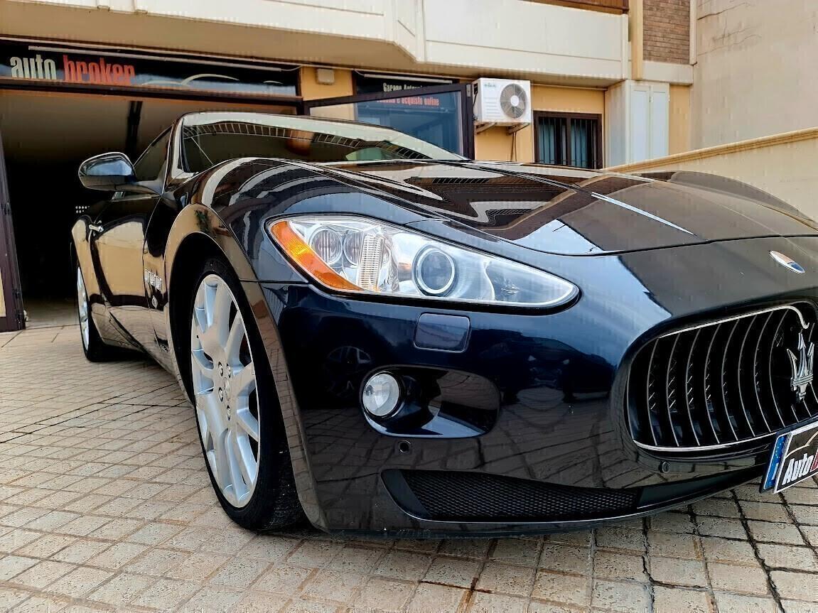 MASERATI GRANTURISMO 4.2 V8 405cv ANCHE NOLEGGIO