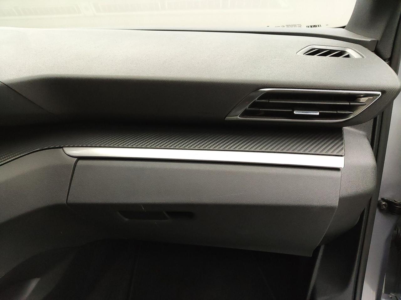 PEUGEOT 3008 II 2021 1.2 HYBRID 136CV ALLURE PACK E-DCS (CAMBIO AUTOMATICO)