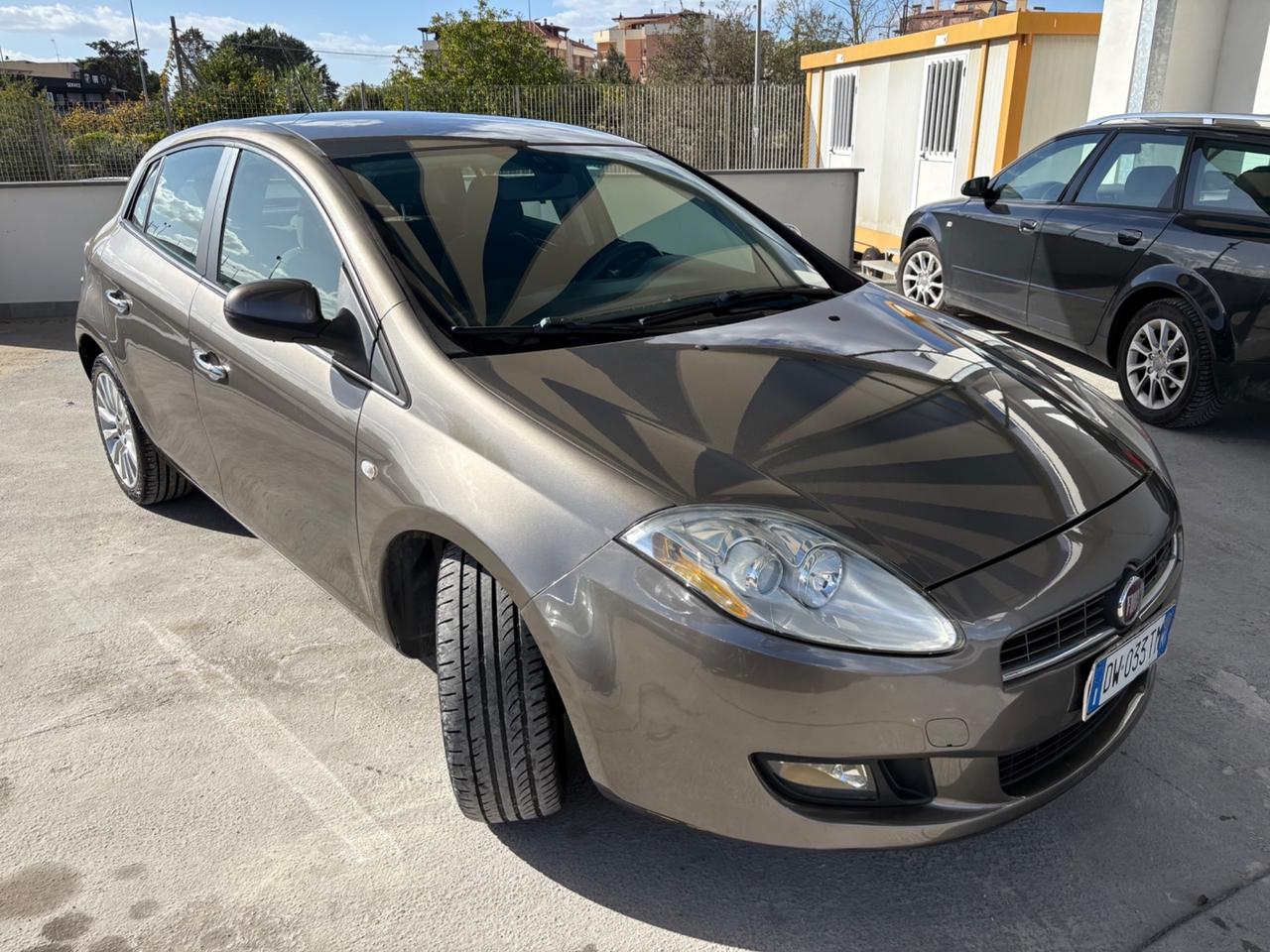 Fiat Bravo 1.6 MJT 105 CV Emotion 150000km!