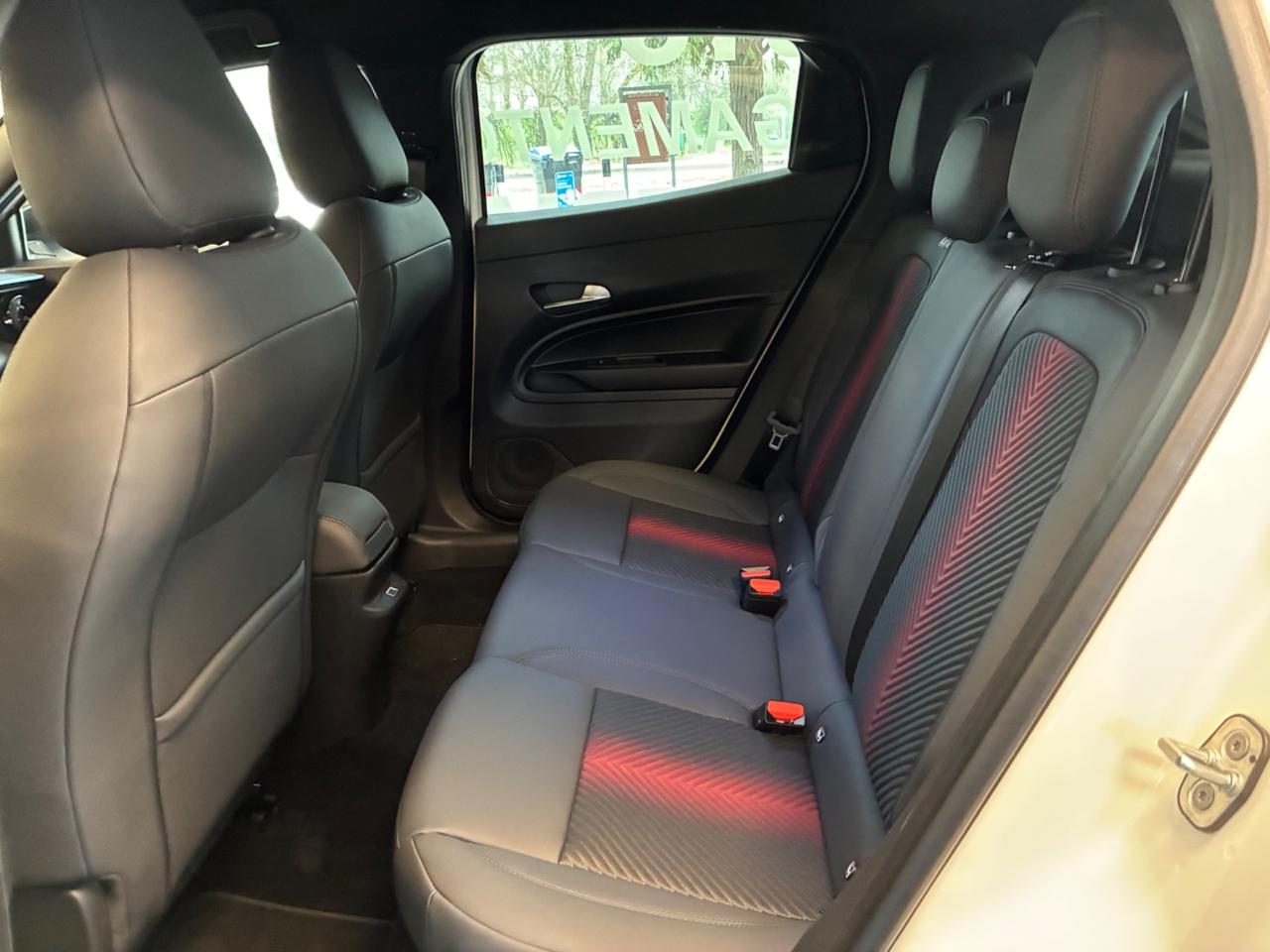 Alfa Romeo Junior 1.2 145 CV Hybrid eDCT6 Speciale