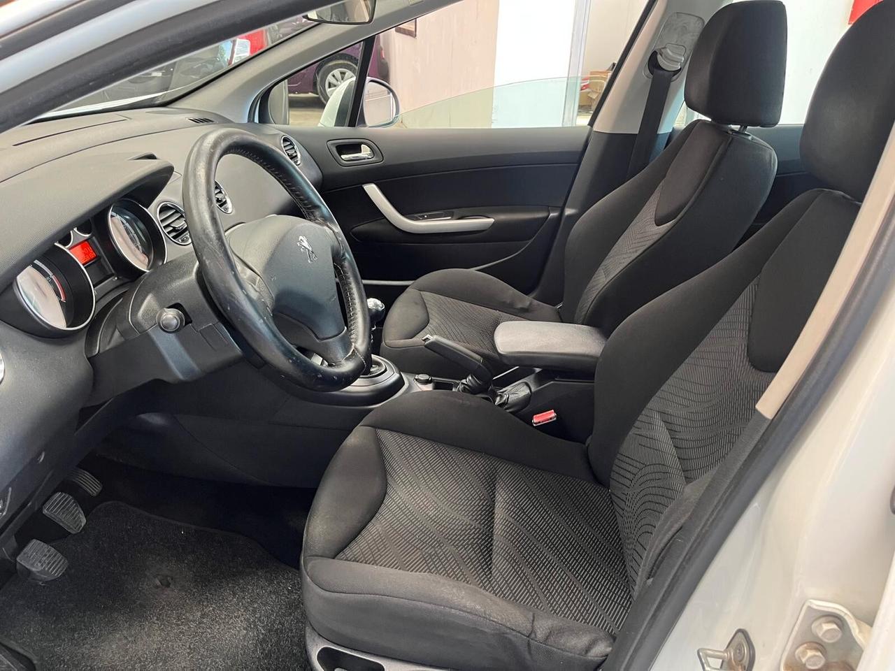 Peugeot 308 1.6 HDi 110CV FAP SW Business