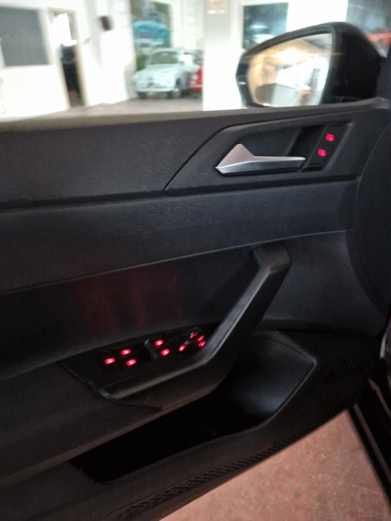 Volkswagen Polo 1.0 Metano