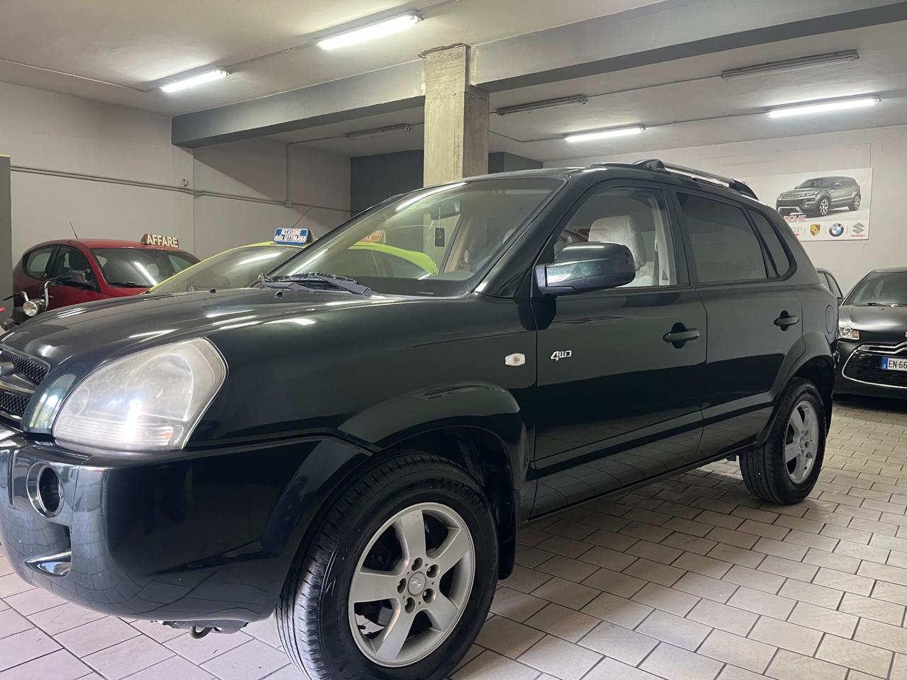 Hyundai Tucson 2.0 CRDi 4wd optional