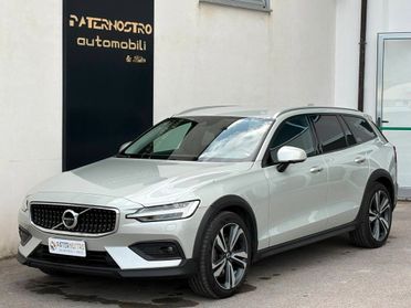 Volvo V60 V60 c.country 2.0 D4 Pro awd geartronic