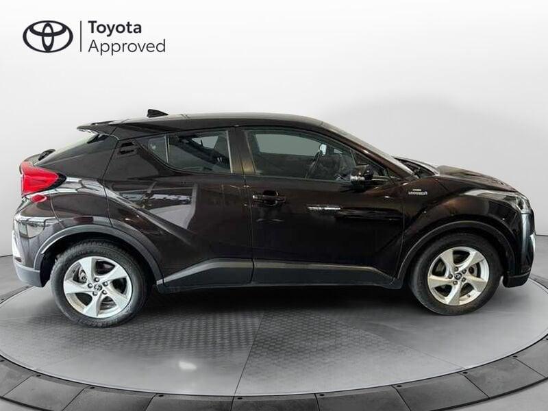 Toyota C-HR 1.8H ECVT Active 2WD