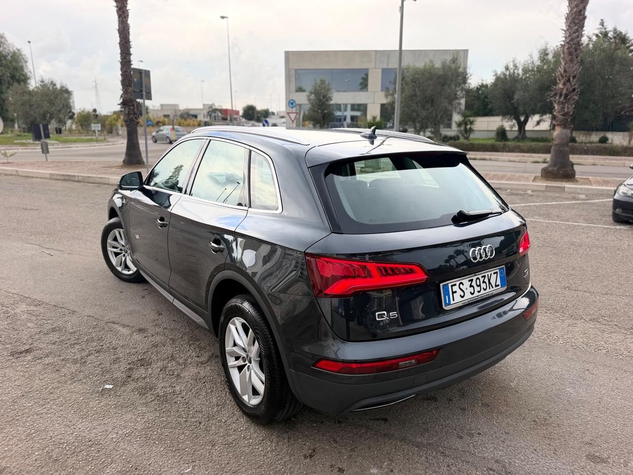 Audi Q5 190cv quattro S tronic pelle totale
