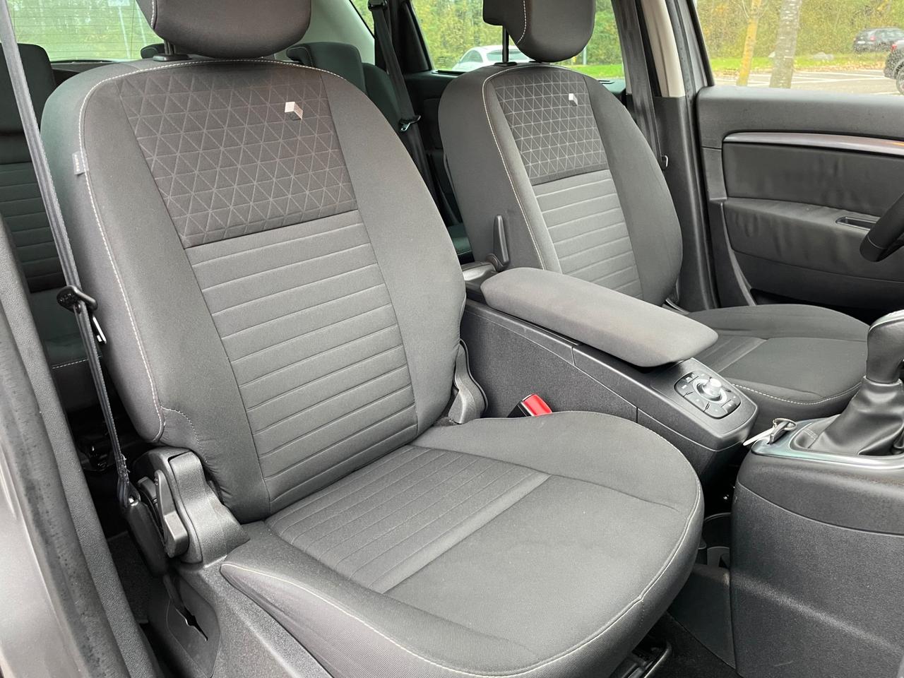 Renault Scenic Scénic XMod 1.5 dCi 110CV Bose *AUTOMATICO *