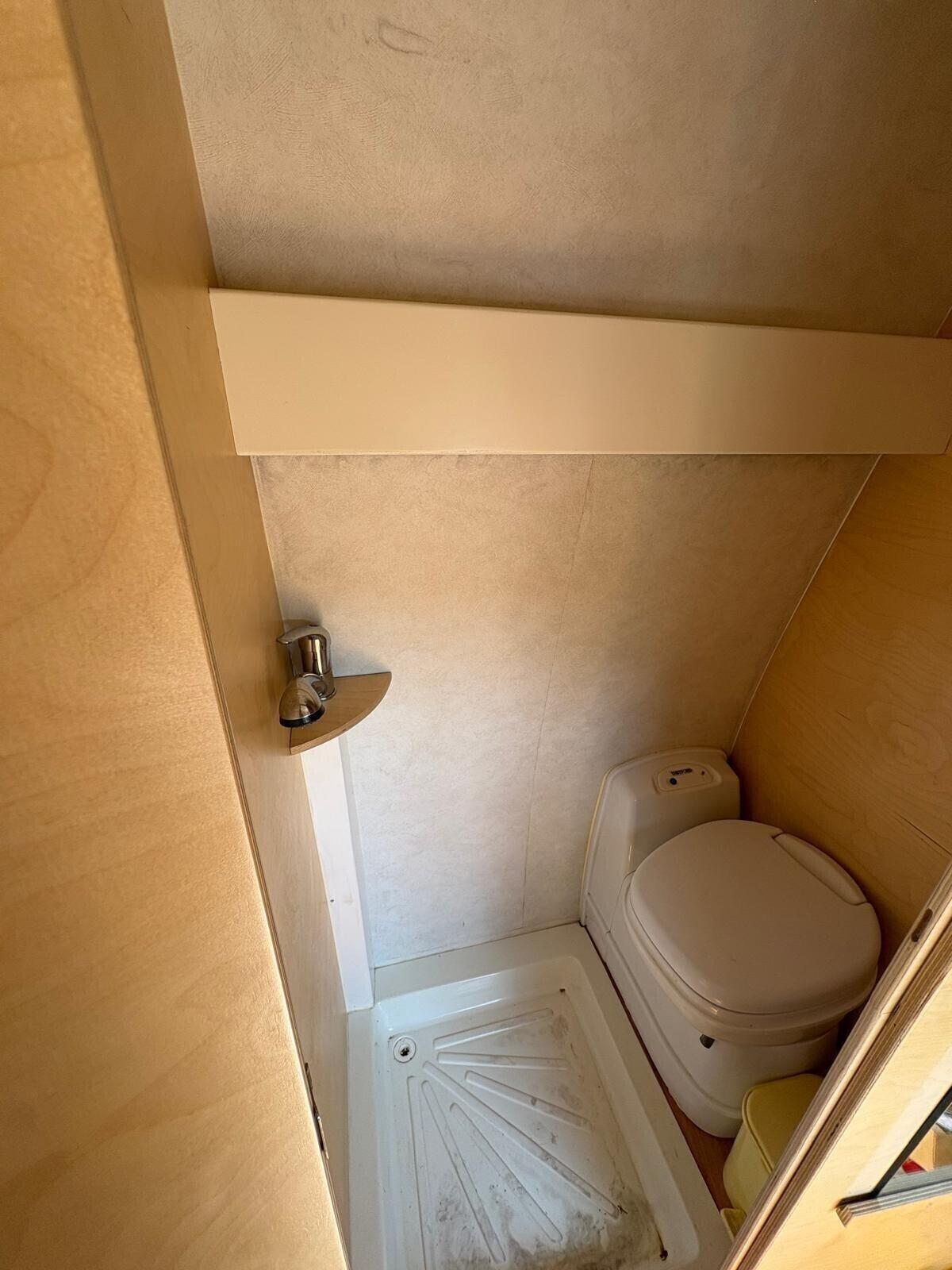 VOLKSWAGEN TRANSPORTER 2.0 TDi 4MOTION CAMPERIZZAT