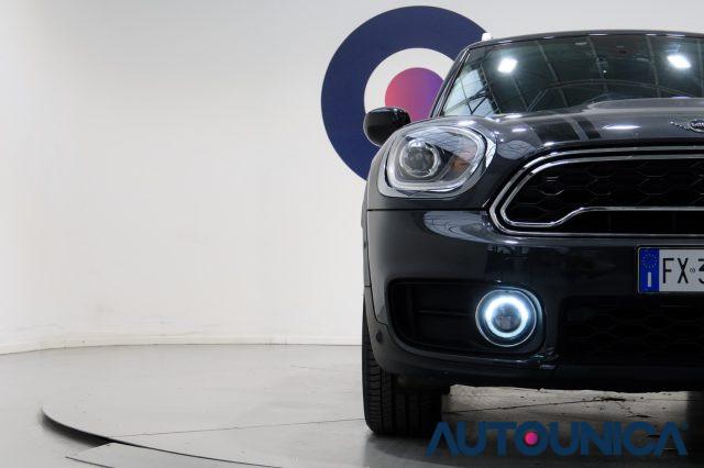 MINI Countryman 2.0 COOPER S COUNTRYMAN ALL4 AUTOMATICA FARI LED