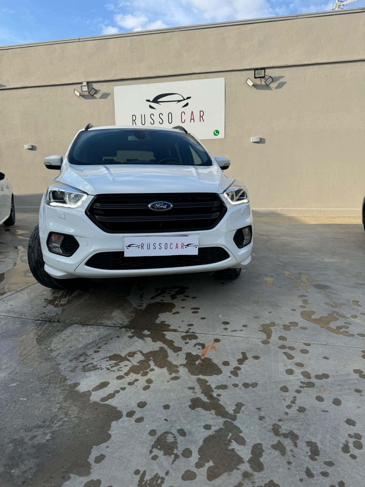 Ford Kuga 1.5 TDCI 120 CV S&S 2WD Titanium