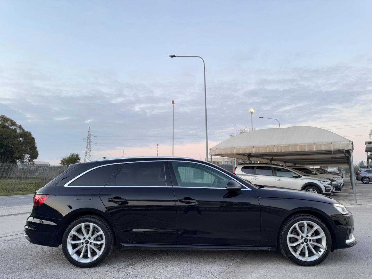 AUDI A4 2.0 Advanced S-Tronic - Virtual Matrix 18