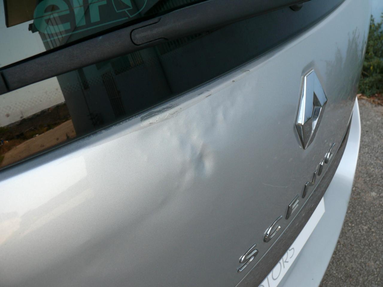 Renault Scenic 7 Posti (M1365)