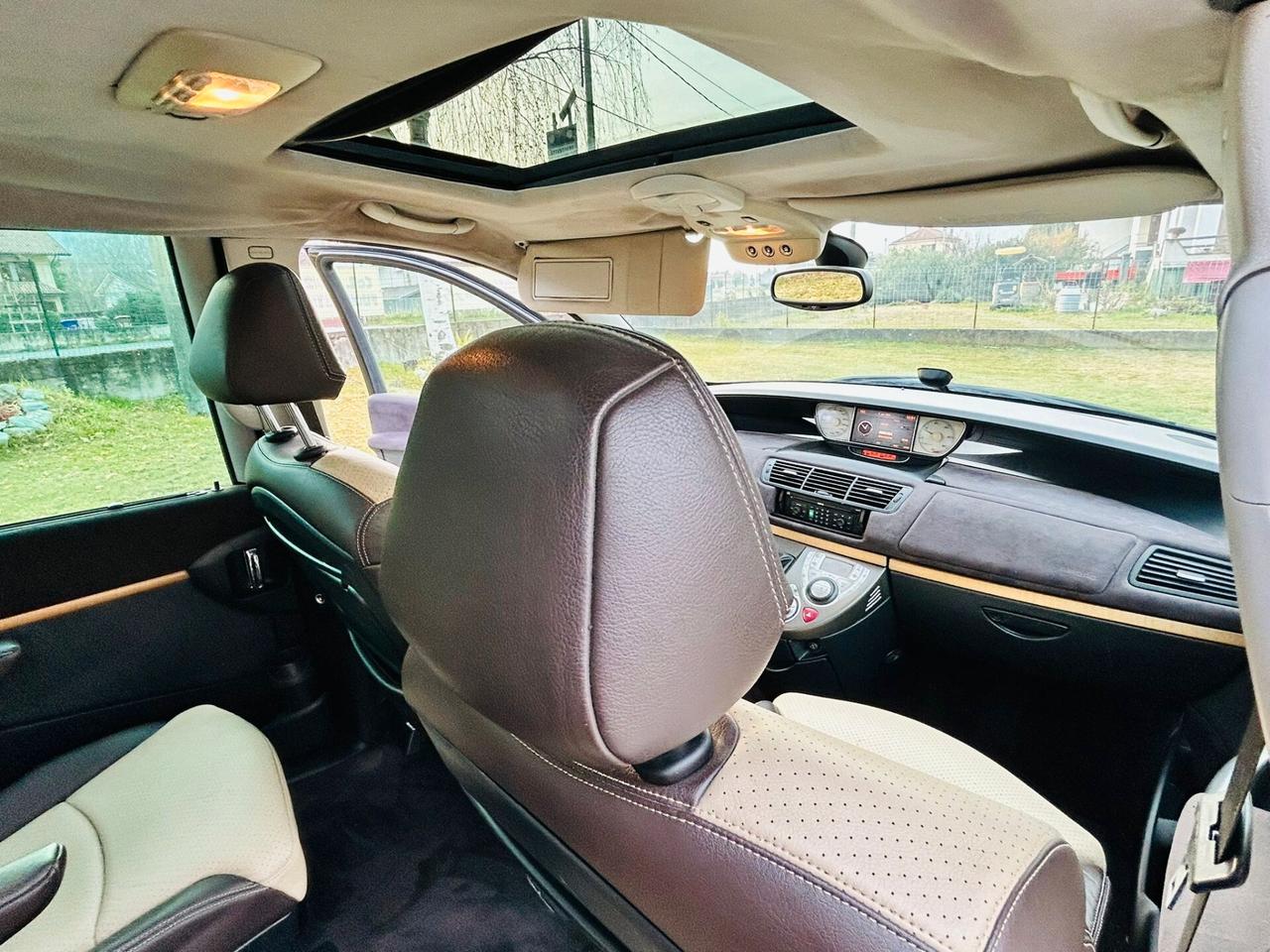 Lancia Phedra 2.2 MJT Platino